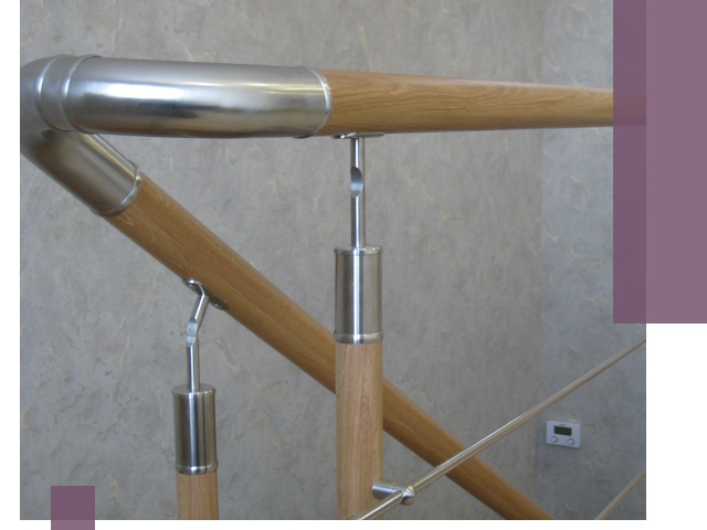 Комбинированные перила на заказ в Долгопрудном — монтаж и производство