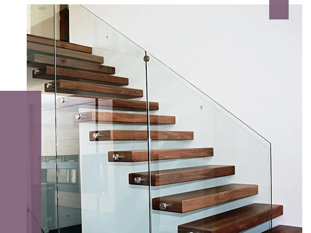 Стеклянные перила для лестницы в Долгопрудном от 14712 руб.