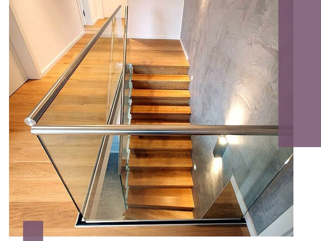 Перила для лестницы в доме — изготовление и монтаж в Долгопрудном