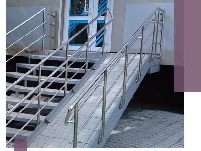 Пандус на крыльцо под ключ в Долгопрудном: монтаж и изготовление