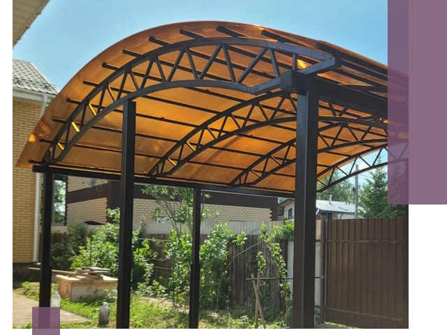 Изготовление навесов под ключ в Долгопрудном из качественных материалов